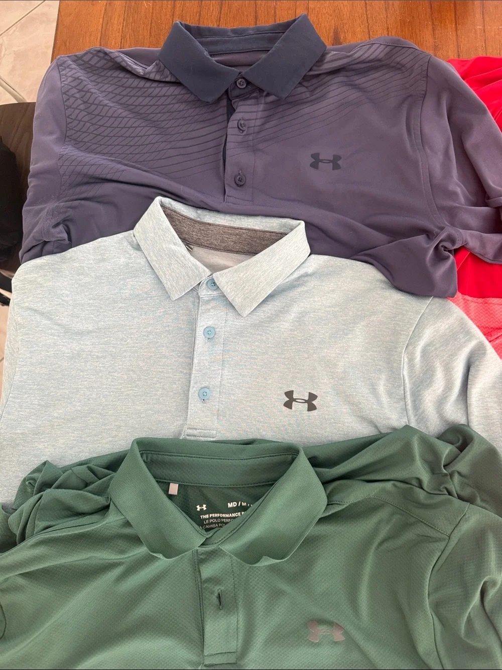 5 golf polos - Picture 2 of 3